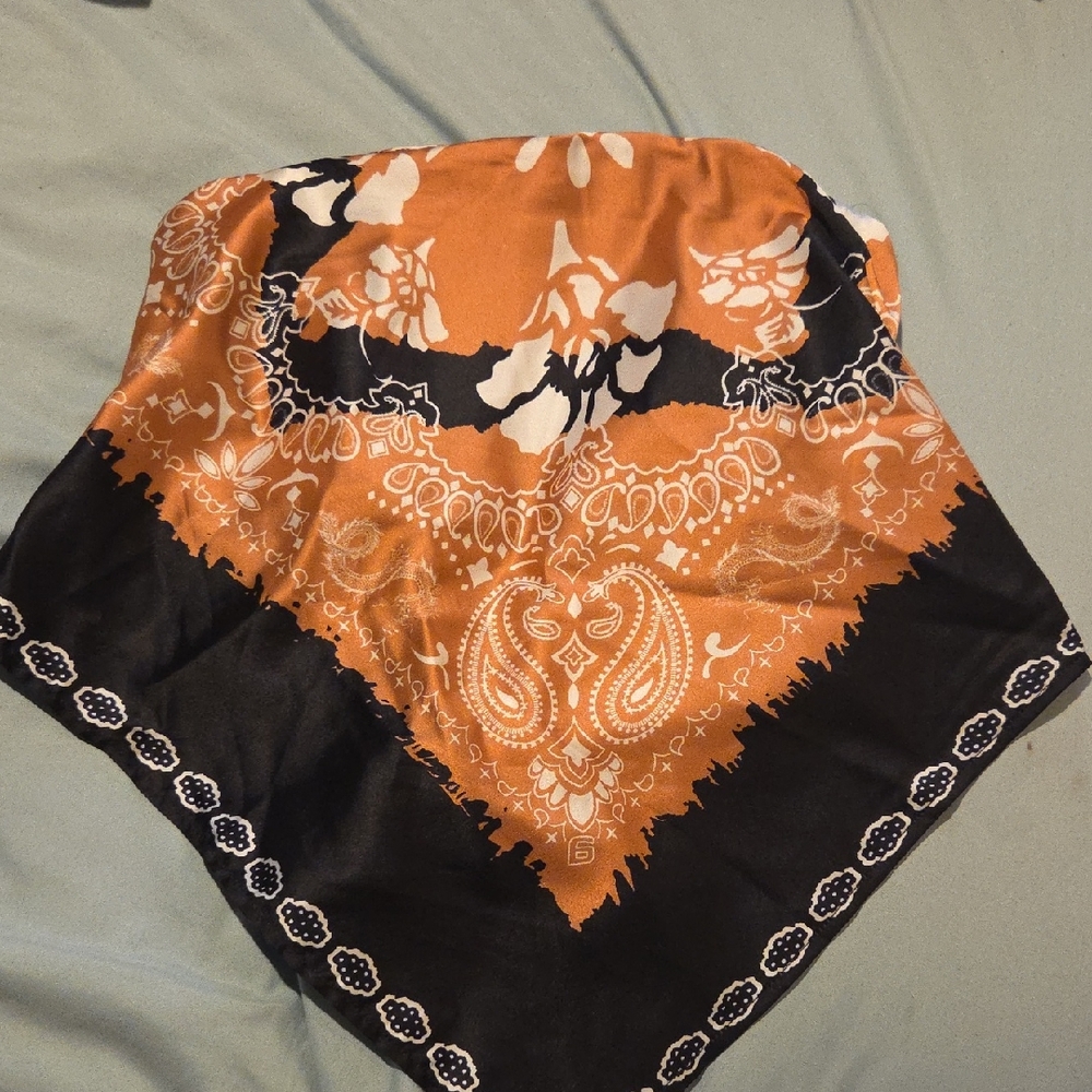 Windsor Bronze/Rust Colored and Black Bandana Print Tank Top